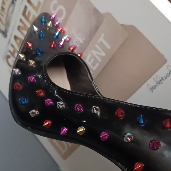 Awesome  spiked  heels - Picture 14 of 16